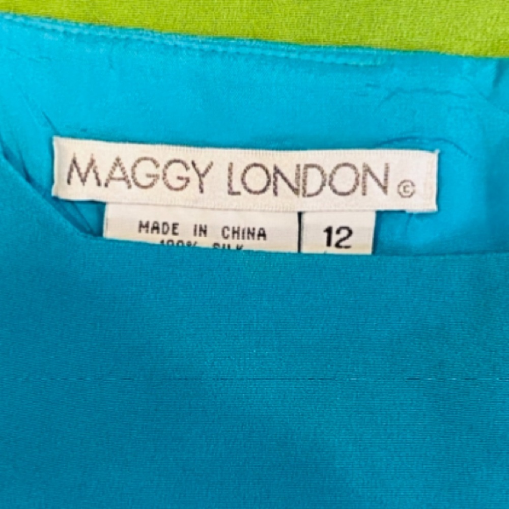 MAGGY LONDON DRESS - Picture 3 of 3